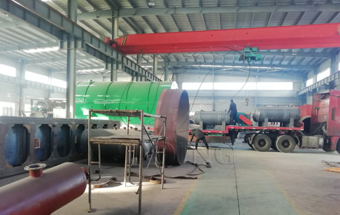 Two sets 12T/D used tyre pyrolysis machines delivered to local city in Henan, China