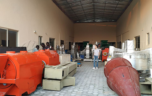 DOING's overseas warehouse in Nigeria waiting your visit