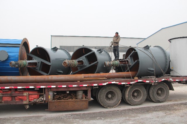 Waste oil distillation machine transport to Pakistan