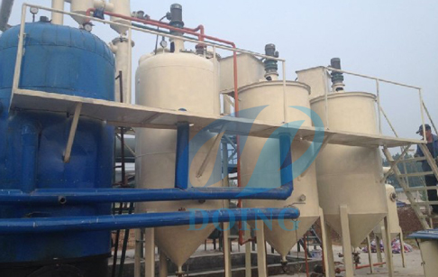 Pyrolysis oil to diesel refining machine